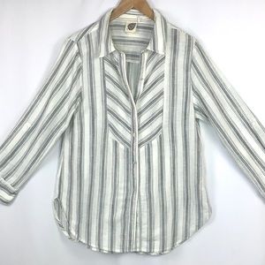 Anthropologie Lilka Windrift Button Up
